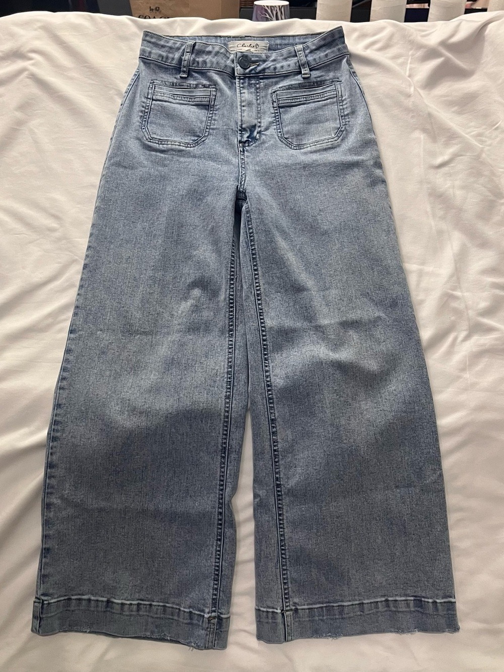 Size 4 • Light Blue Wide-Leg Women's Jeans